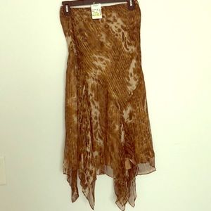 Gold shimmer leopard print skirt